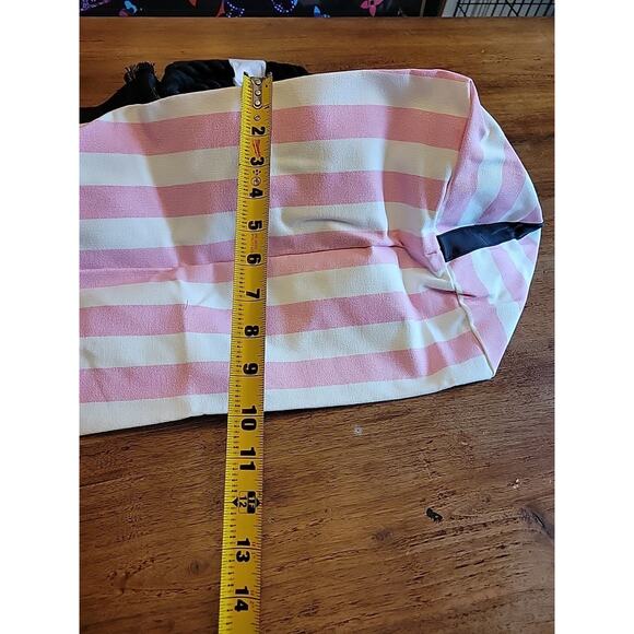 Victoria Secret Beach Tote Bag Weekender Striped Pink and White 2019. - Picture 7 of 10